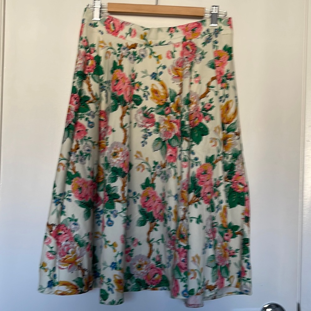 MIDI flowered flailed knee high shirt